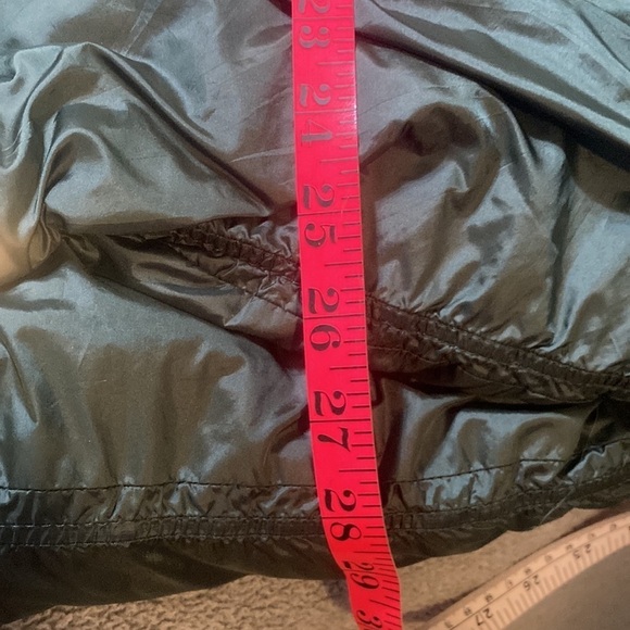 Dark green hooded zip front puffer coat size S - Picture 9 of 11